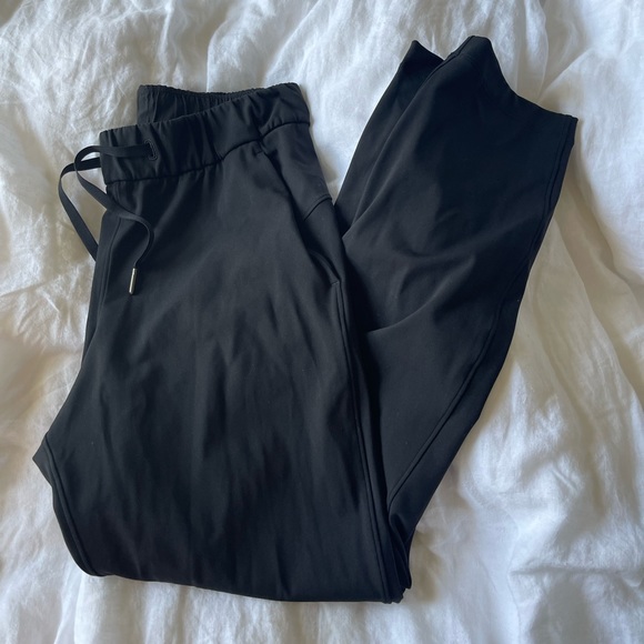 LULU joggers - Picture 3 of 6